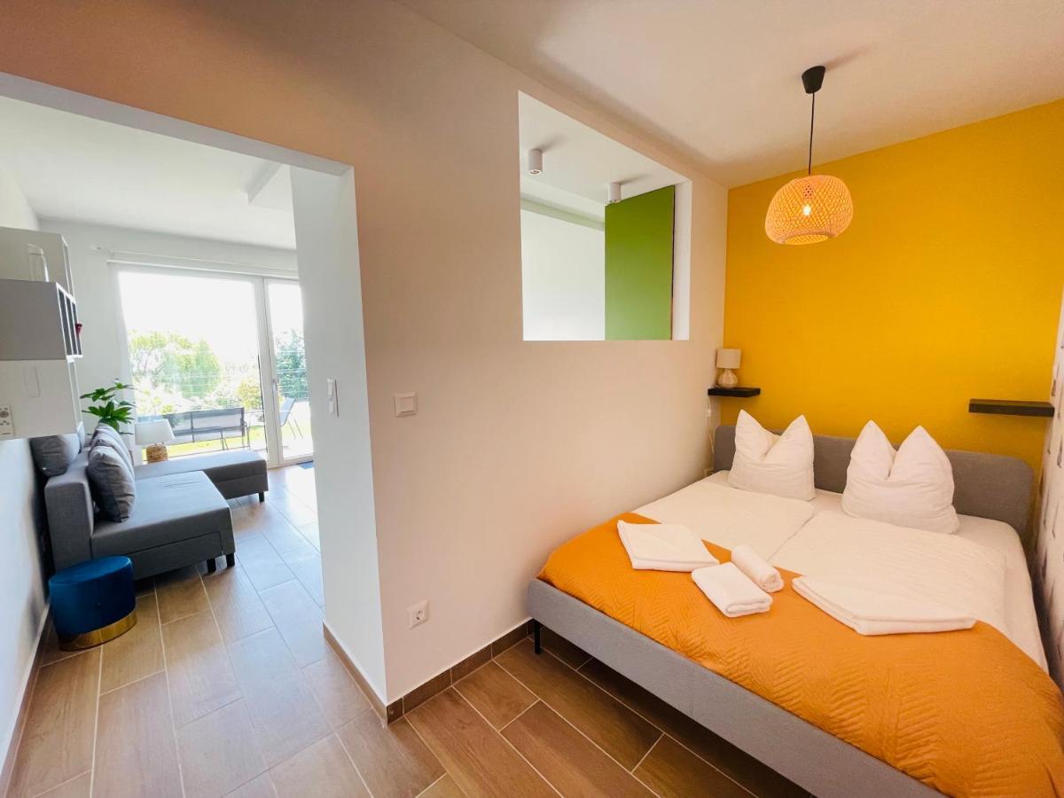 Balatonalmádi Panorama Superior Apartments - Pool, Garden, Parking מראה חיצוני תמונה
