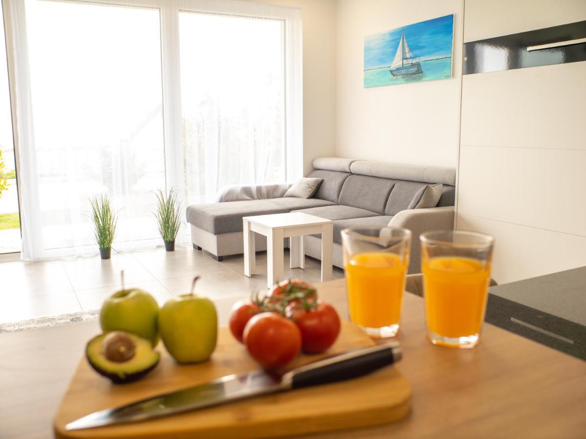Balatonalmádi Panorama Superior Apartments - Pool, Garden, Parking מראה חיצוני תמונה