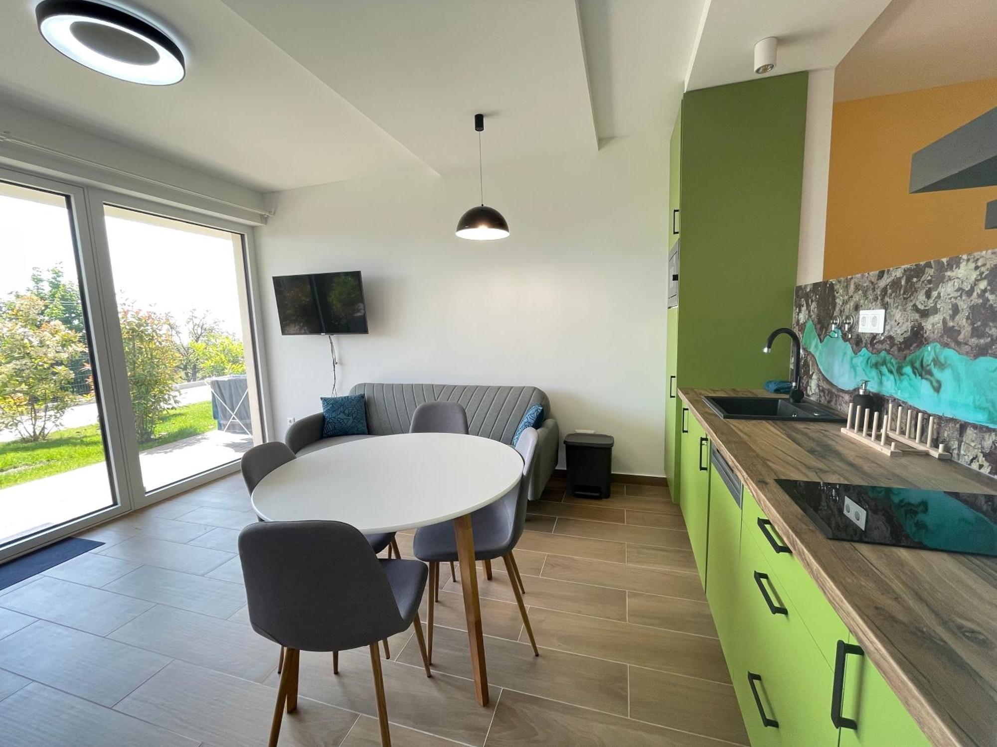 Balatonalmádi Panorama Superior Apartments - Pool, Garden, Parking מראה חיצוני תמונה