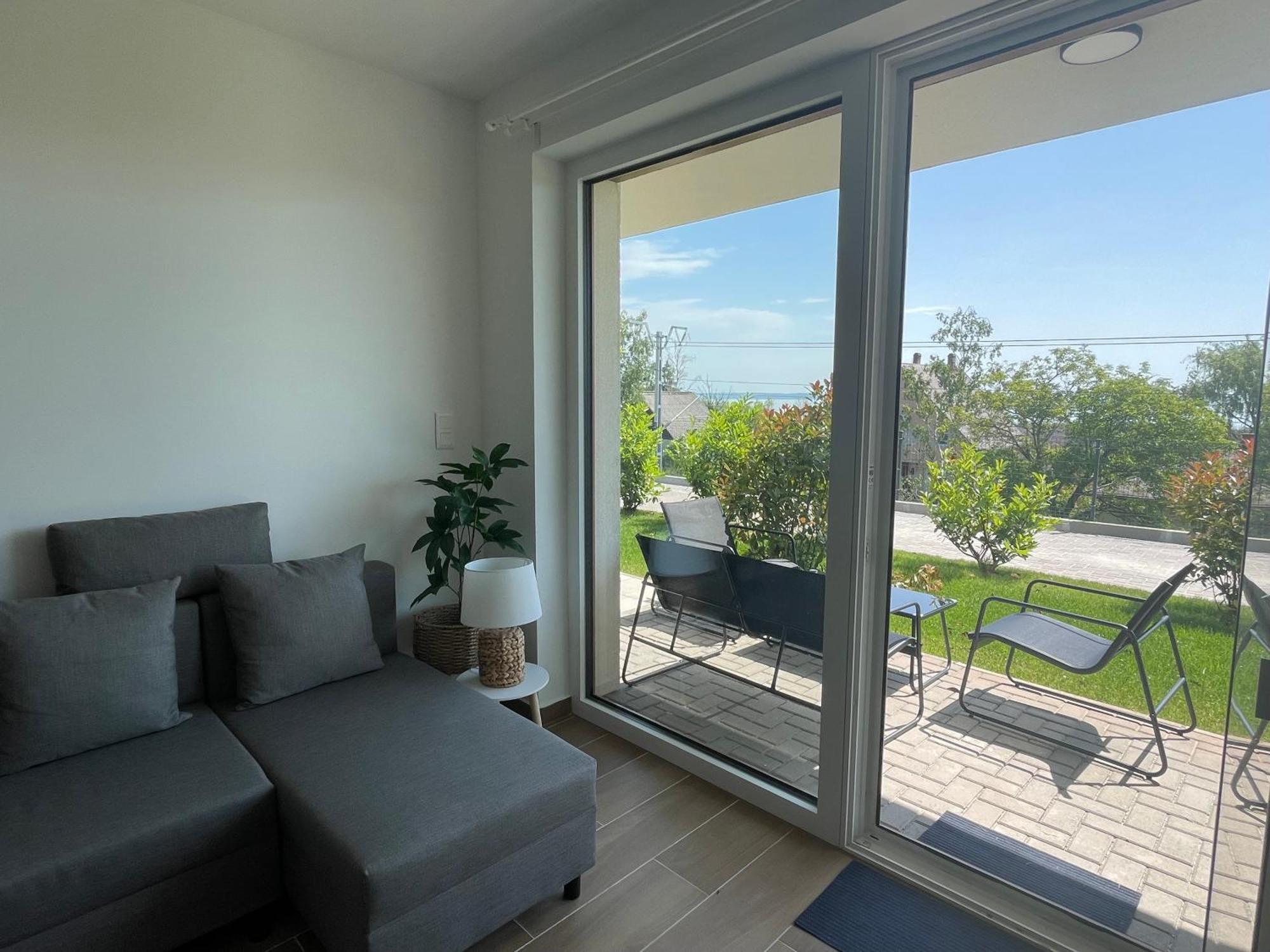 Balatonalmádi Panorama Superior Apartments - Pool, Garden, Parking מראה חיצוני תמונה